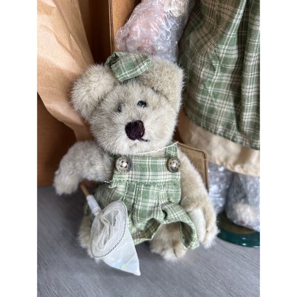 Limited Edition Yesterdays Child Porcelain Collection Doll Molly - Picture 6 of 8